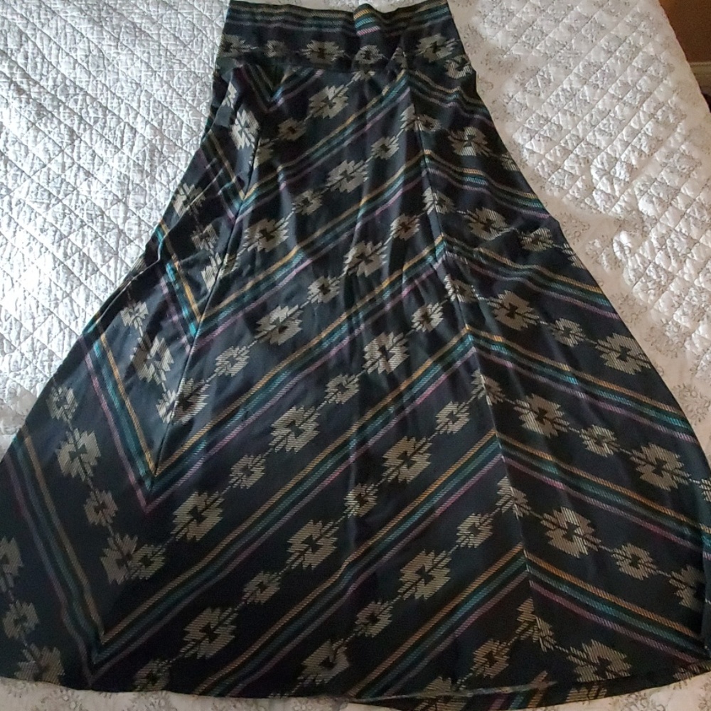 Mossimo Skirt